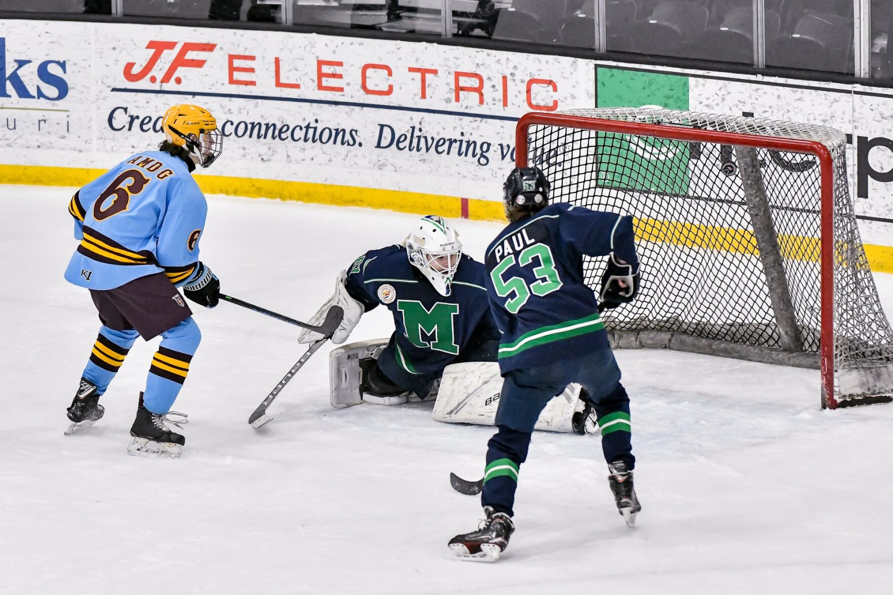 02/27/2021 - ice hockey - Marquette vs De Smet
